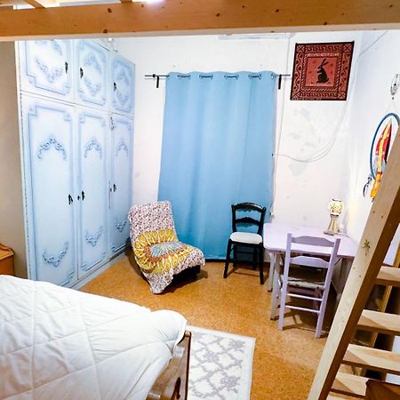Appartement Vue Sur Mer Soul Family, Egine Aegina Exterior foto